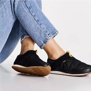 TEVA Womens ReEmber Slip On Shoe in Black size  9